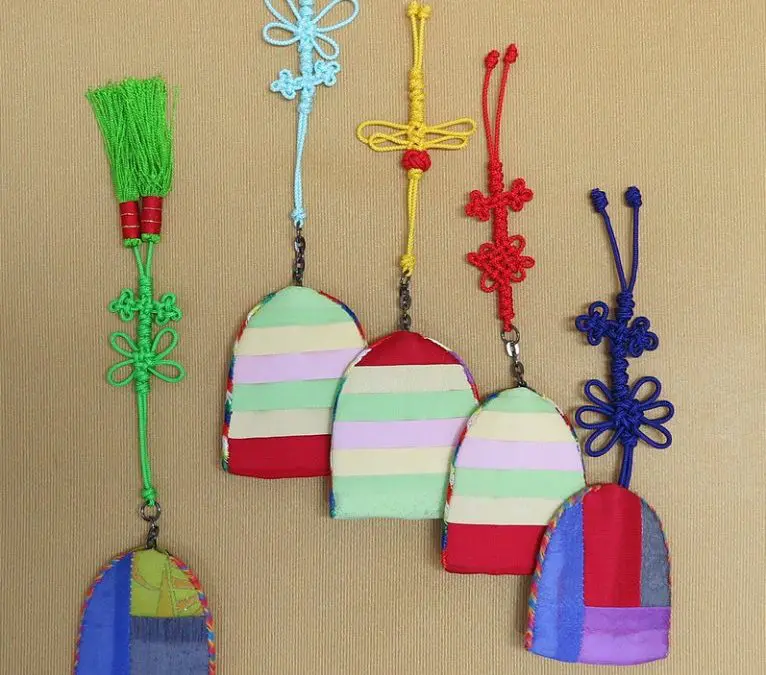 Sr.비비안나_매듭공예